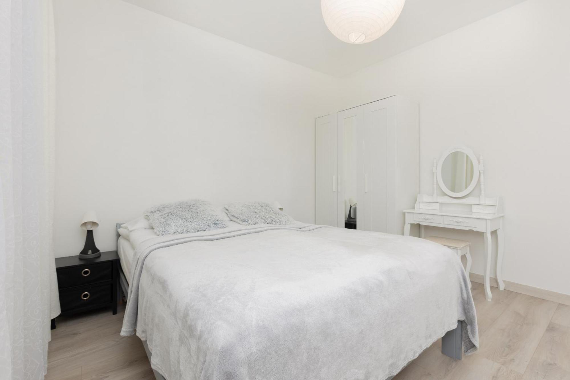 Kopcinskiego Bright & Spacious Apartment Warsaw Ursynow By Noclegi Renters Exterior photo